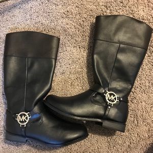 MICHAEL KORS boots